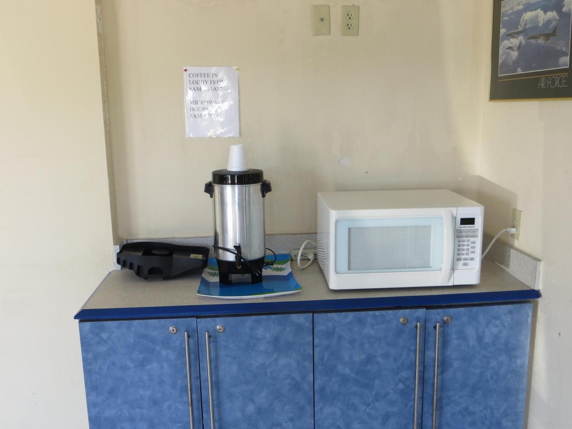 Coffee/tea facilities
