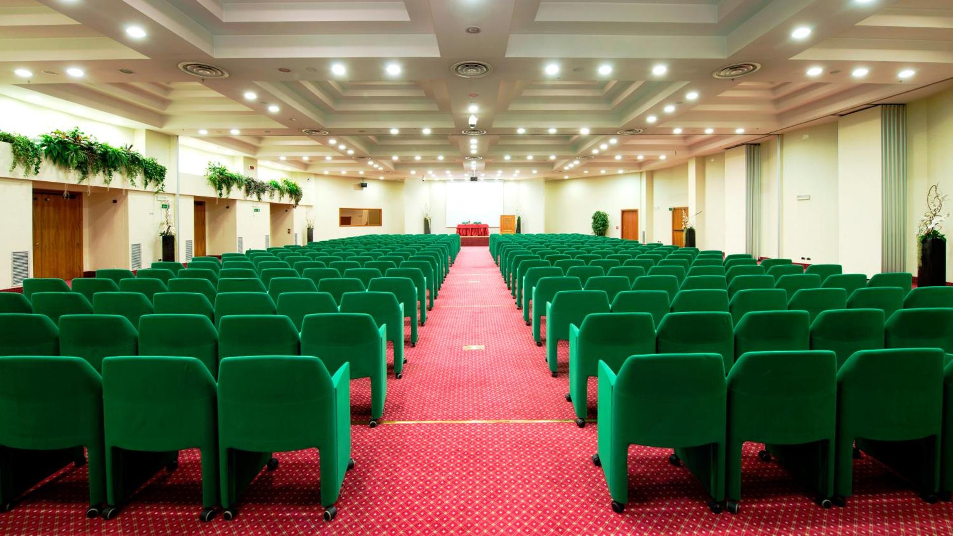 Meeting/conference room