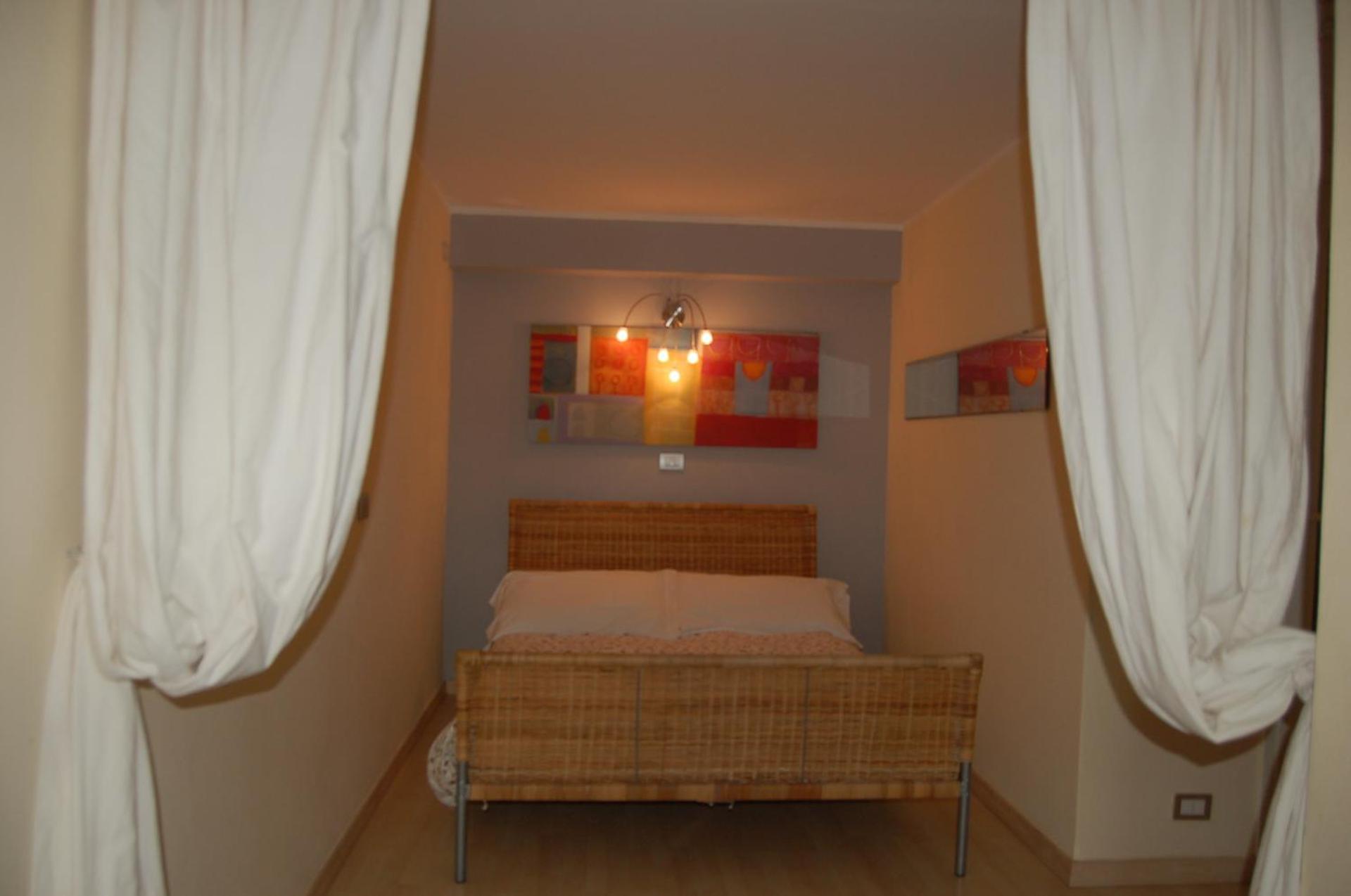 Apartment with Lake View and Garden - Separate Building