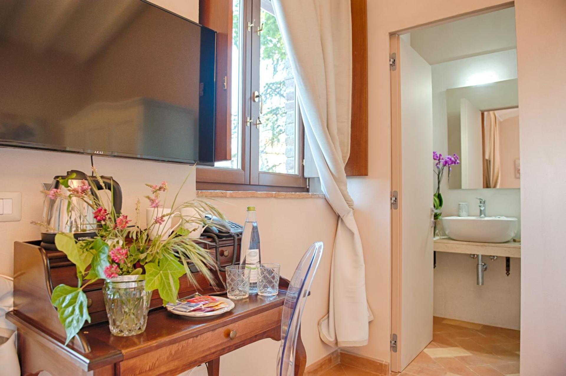 Double Room with Spa Bath