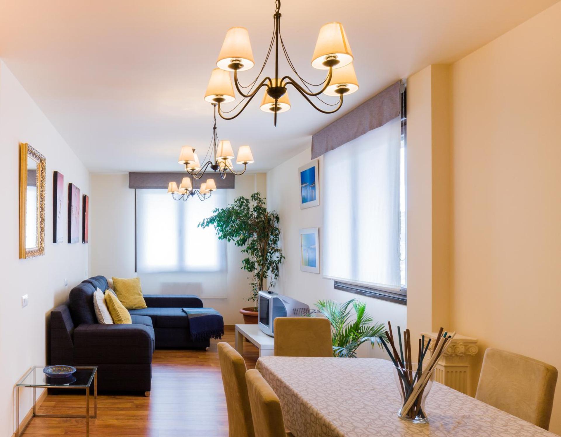 Communal lounge/ TV room