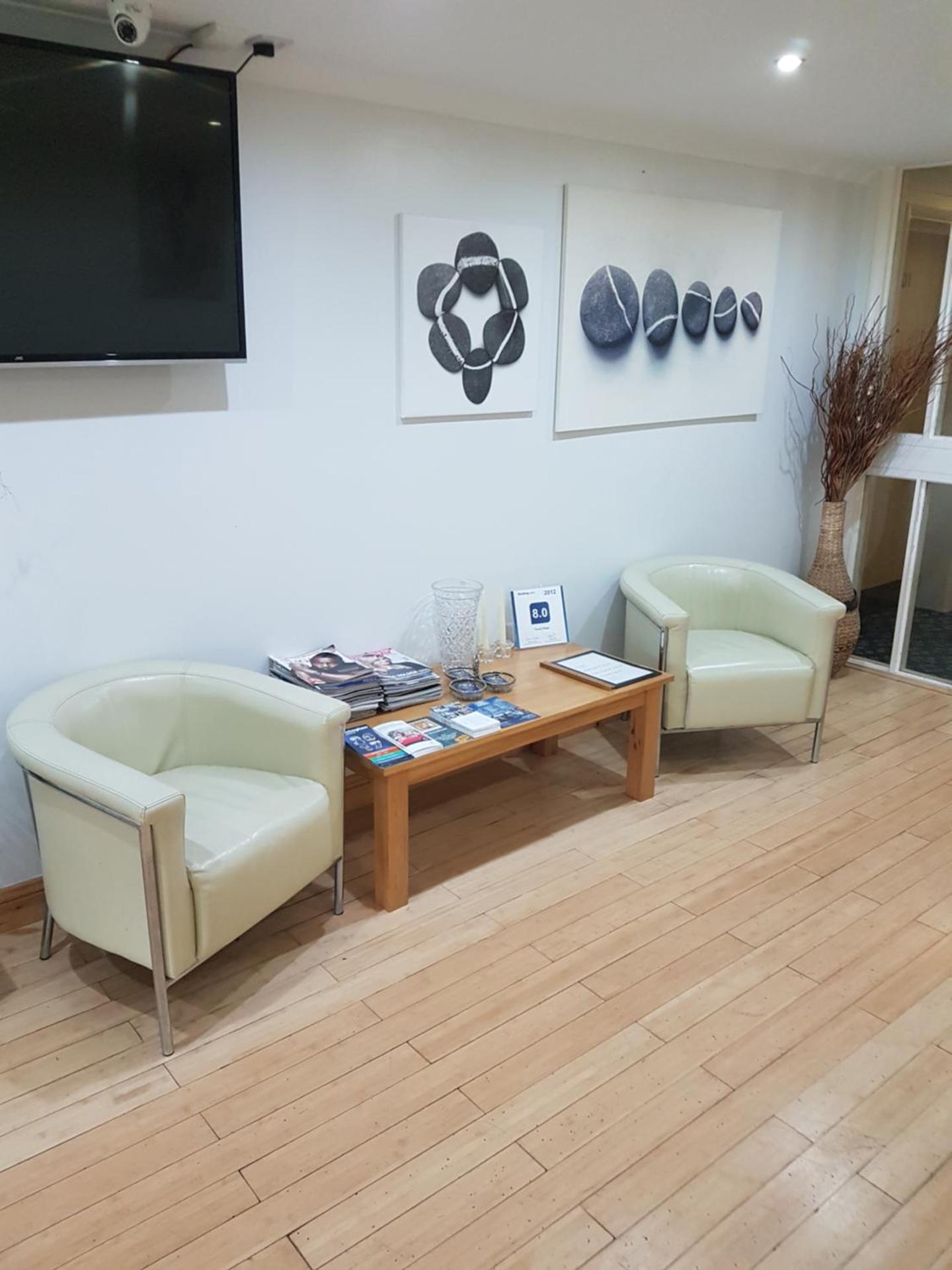 Communal lounge/ TV room