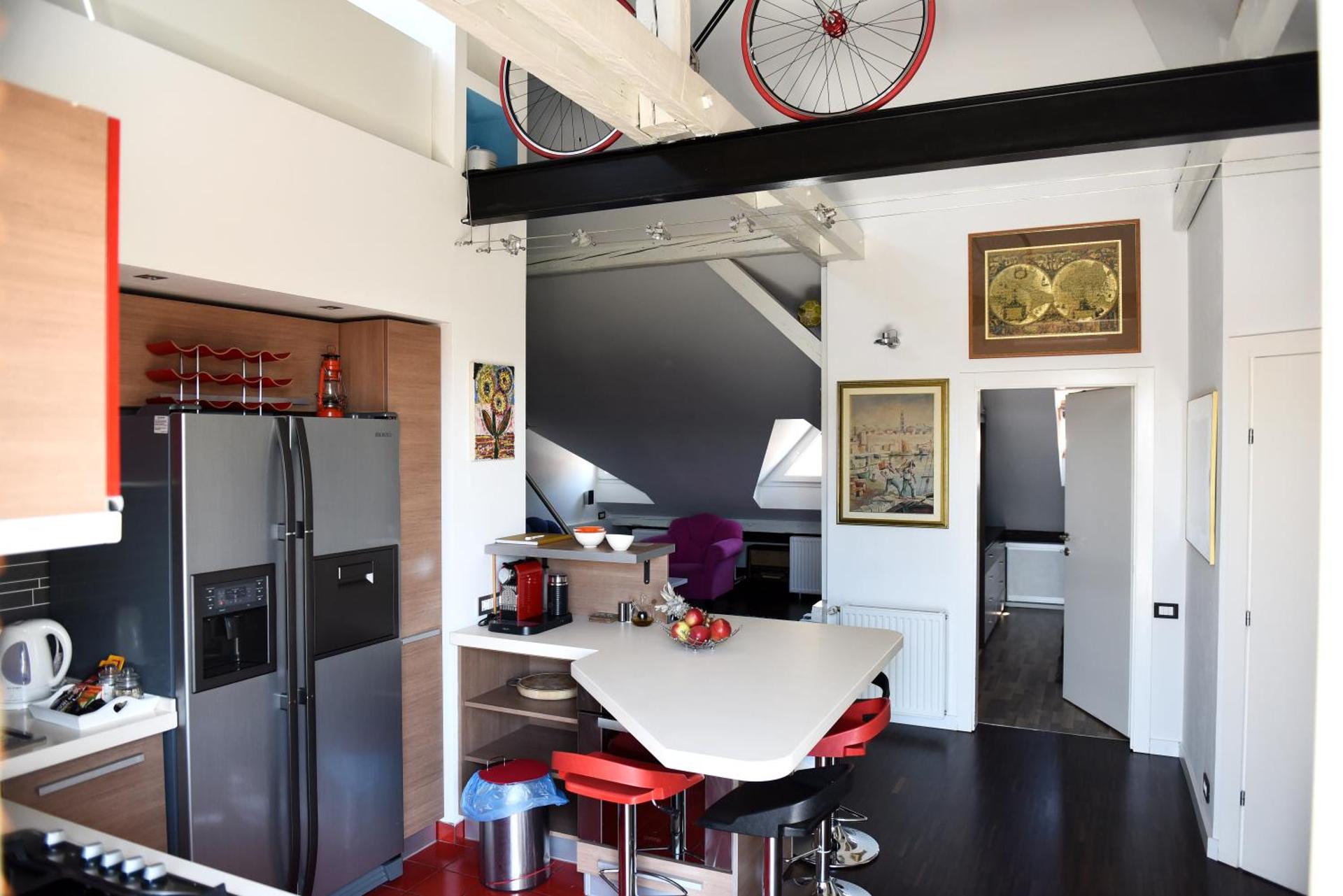 Kitchen or kitchenette