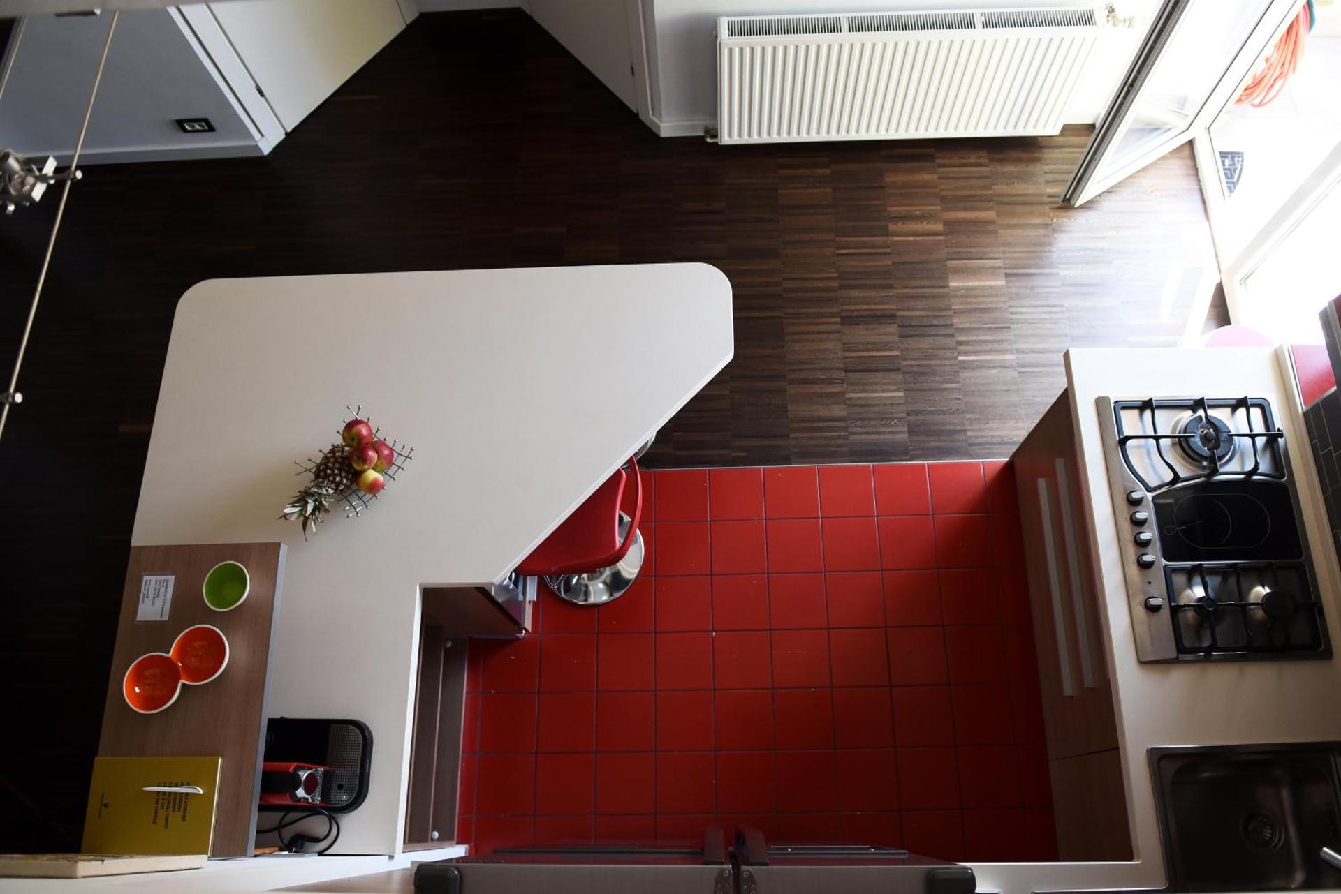 Kitchen or kitchenette