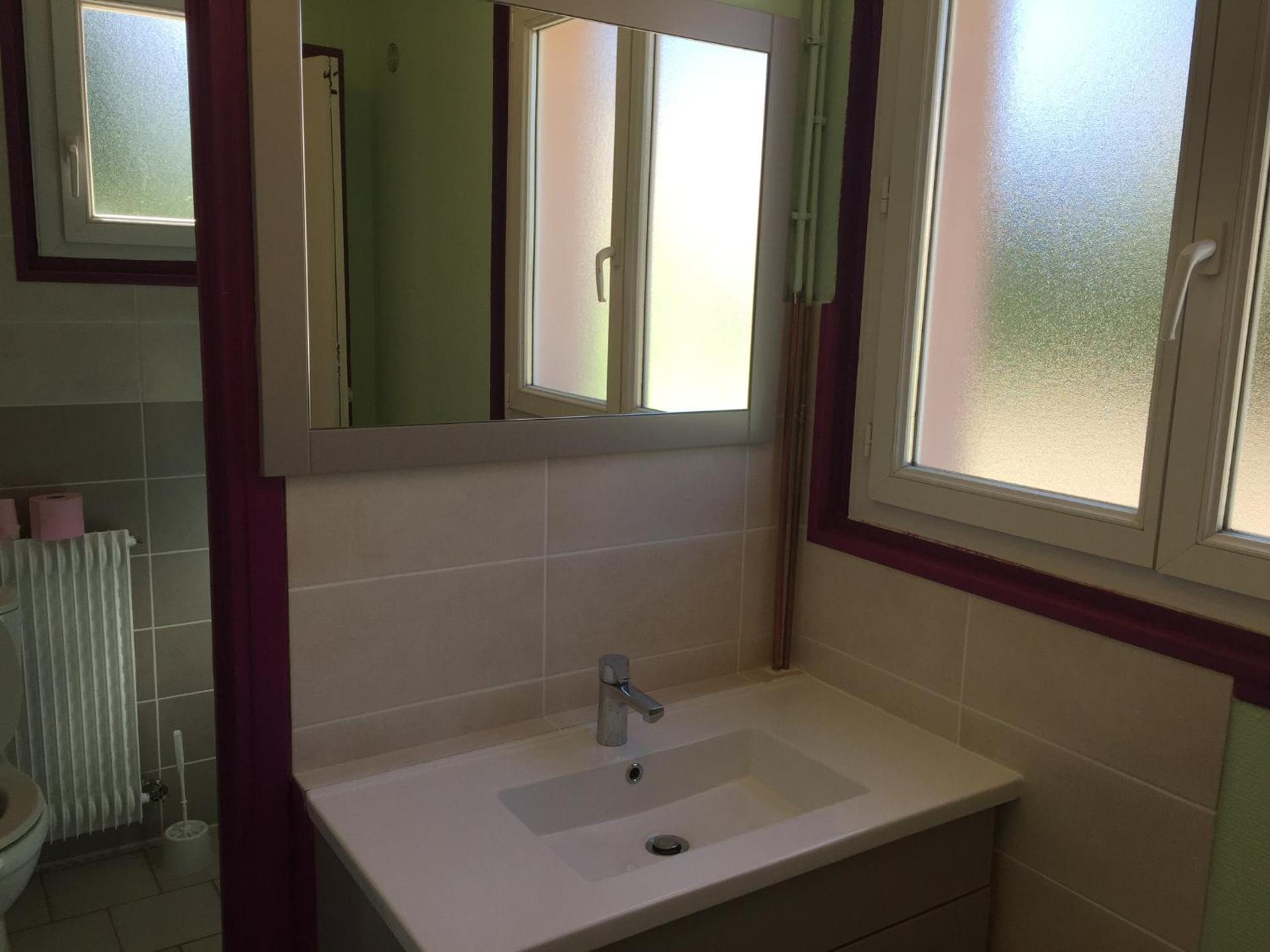 Au Repos De La Blaise