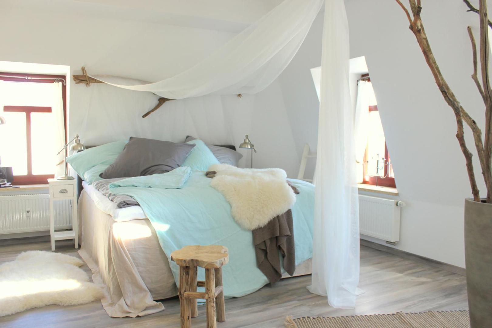 Foto 2: Loft im Turmhaus am Weissen Hirsch