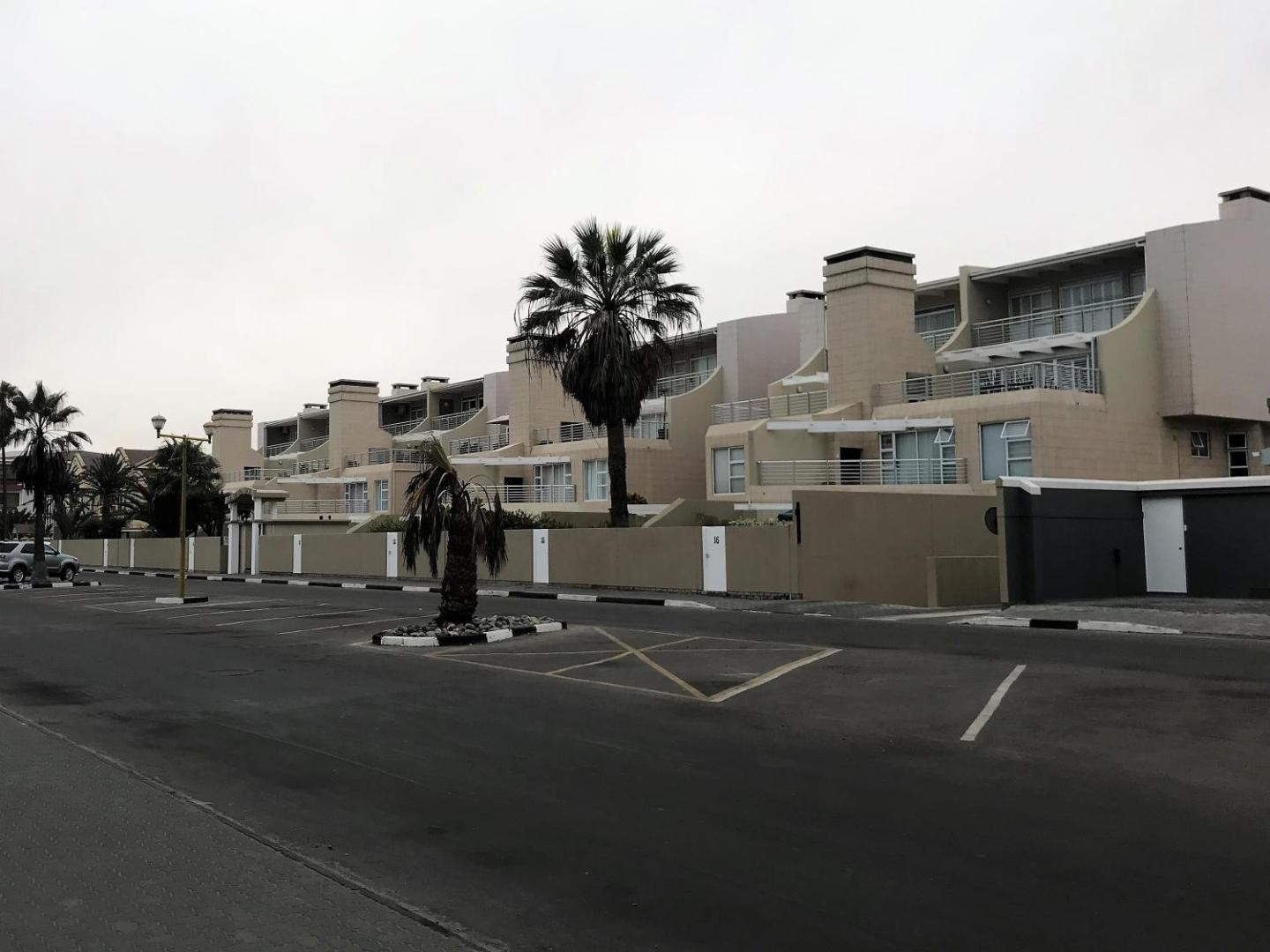 Foto 2: Sand & Sea Self-Catering Apartments