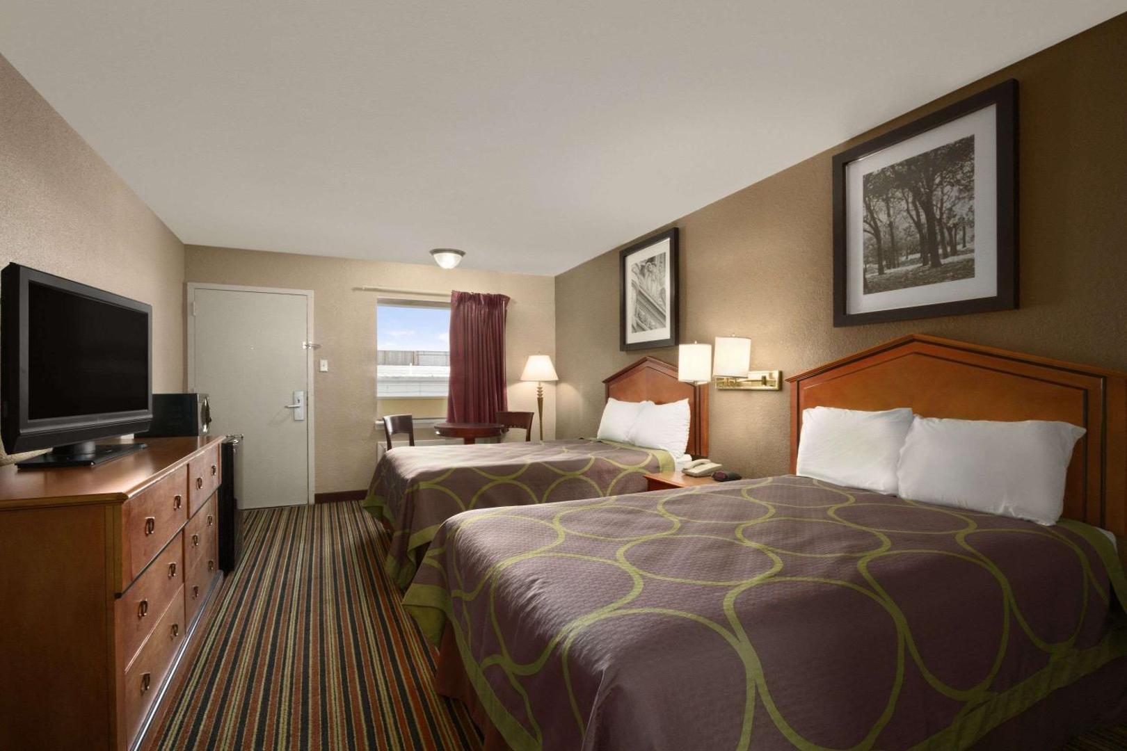 Foto 4: Super 8 by Wyndham Chattanooga/East Ridge
