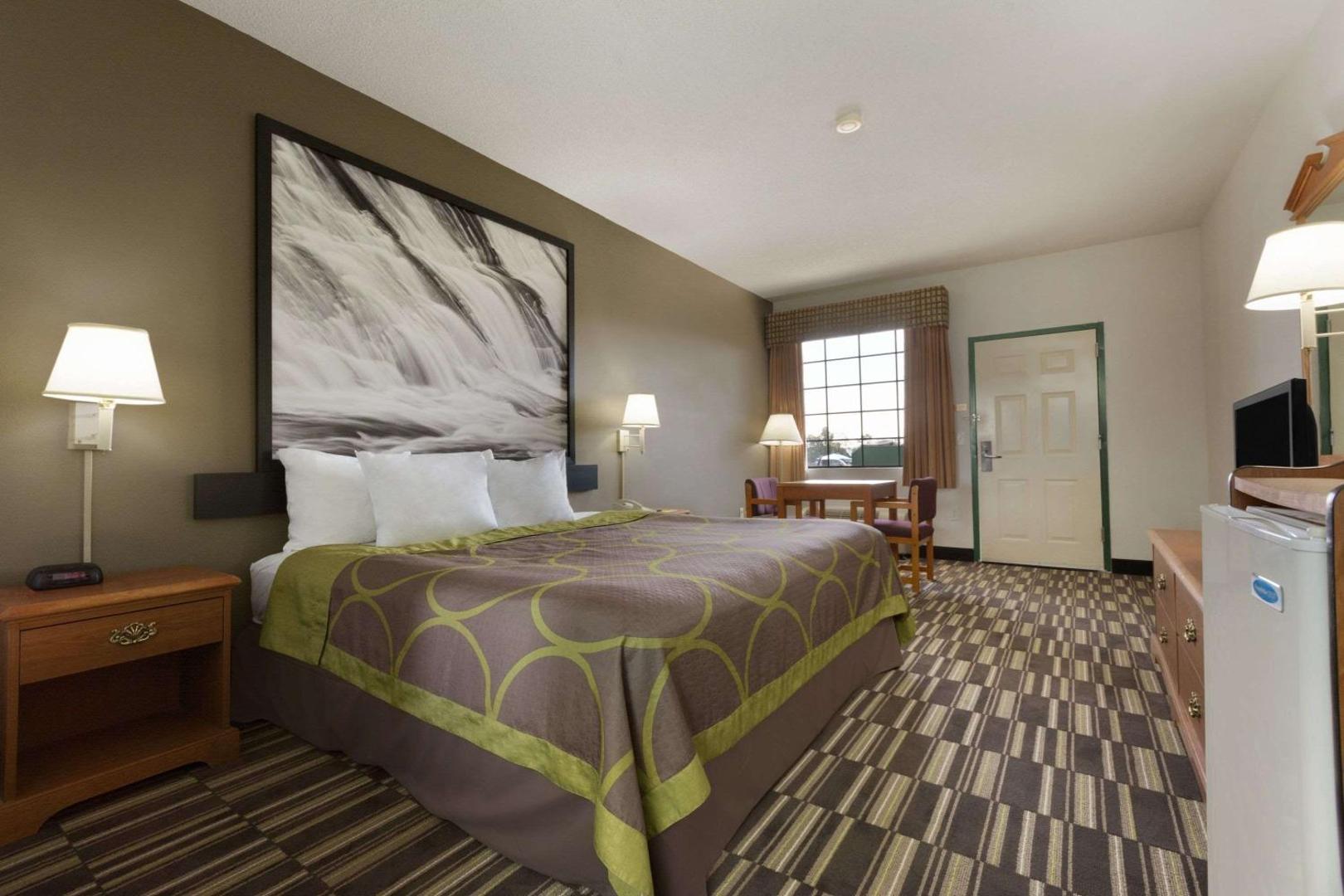 Billede 5: Super 8 by Wyndham Chatsworth/Dalton