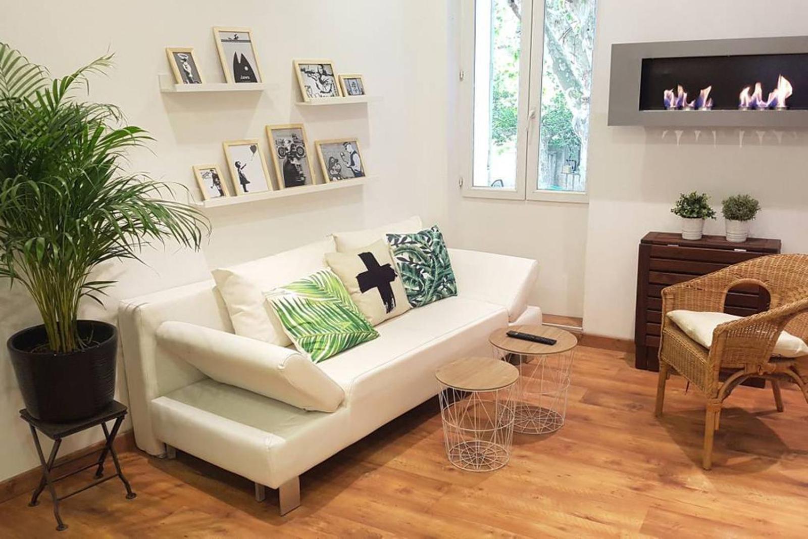 Billede 6: GregBnb - T2 Cosy et design - PARKING INCLUS - WiFi - 15min Gare