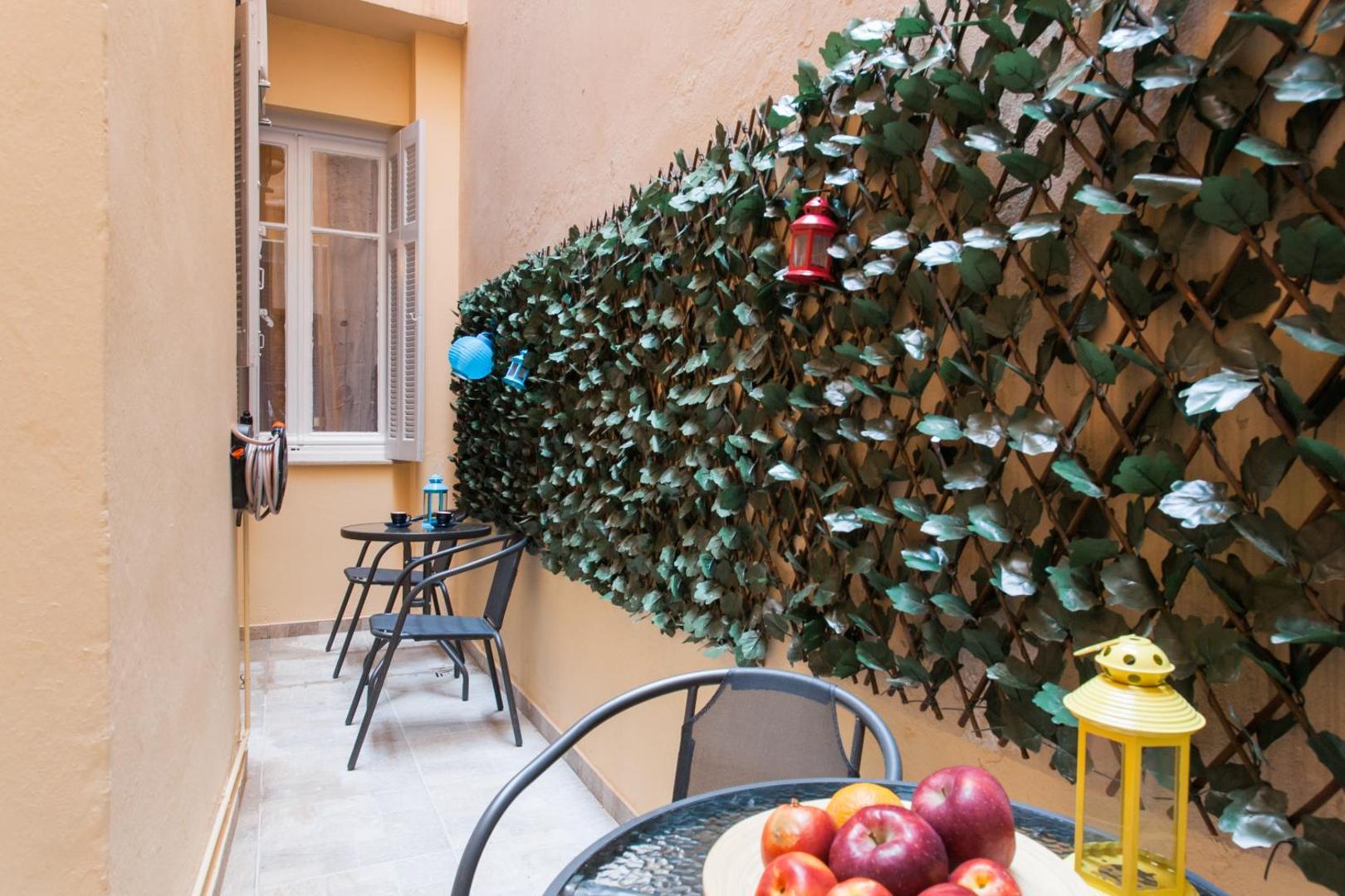 Kuva 10: Safe, Central, Smart Double Rooms in apartment, next metro station walk to Acropolis