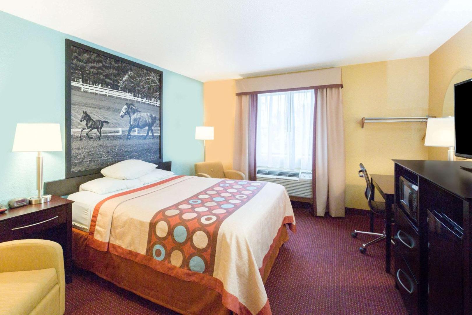 Foto 10: Super 8 by Wyndham Richmond