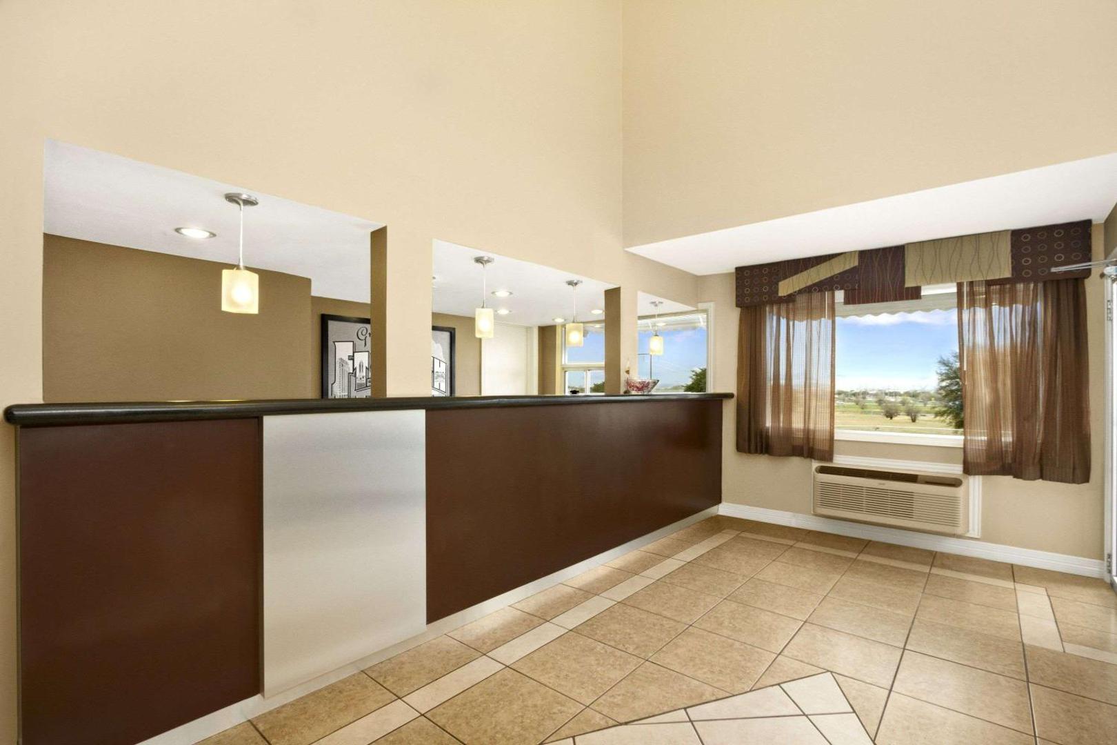Φωτογραφία 10: Super 8 by Wyndham Fort Worth TX