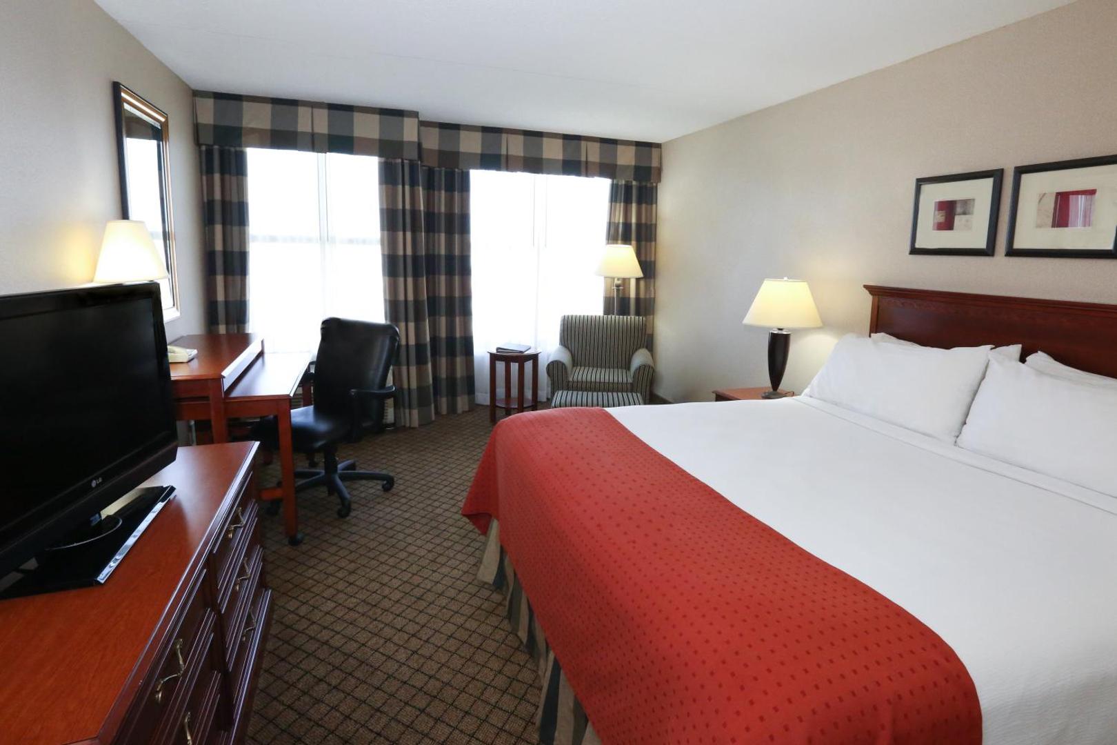 Foto 4: DoubleTree by Hilton Dayton Fairborn