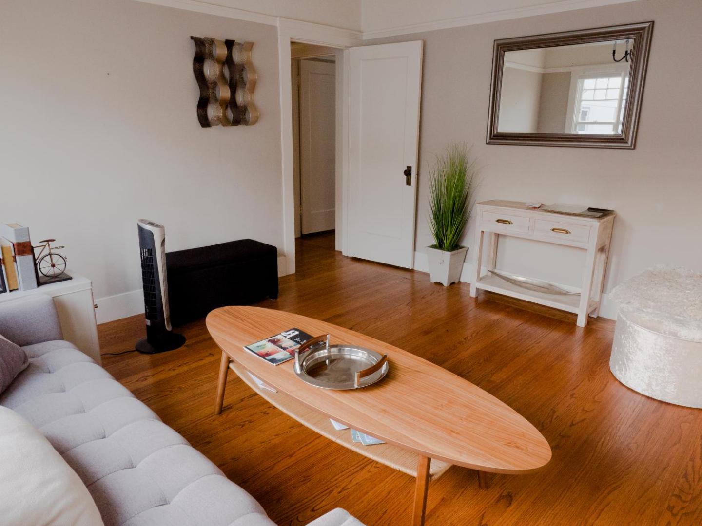 Foto 9: Spacious, Sunny House in Berkeley/Oakland Rockridge