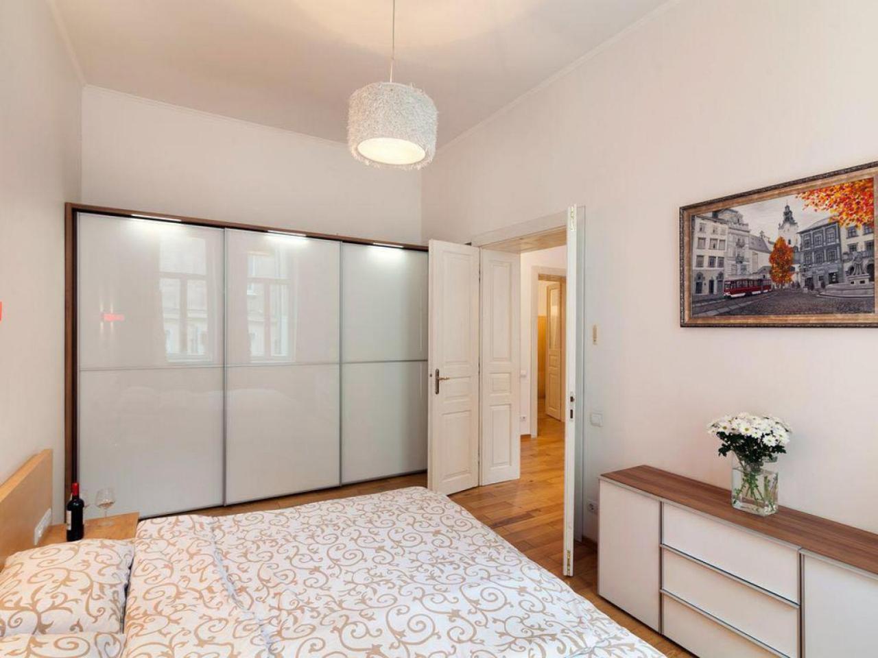 Foto 5: Large & modern flat with balcony in heart of Lviv