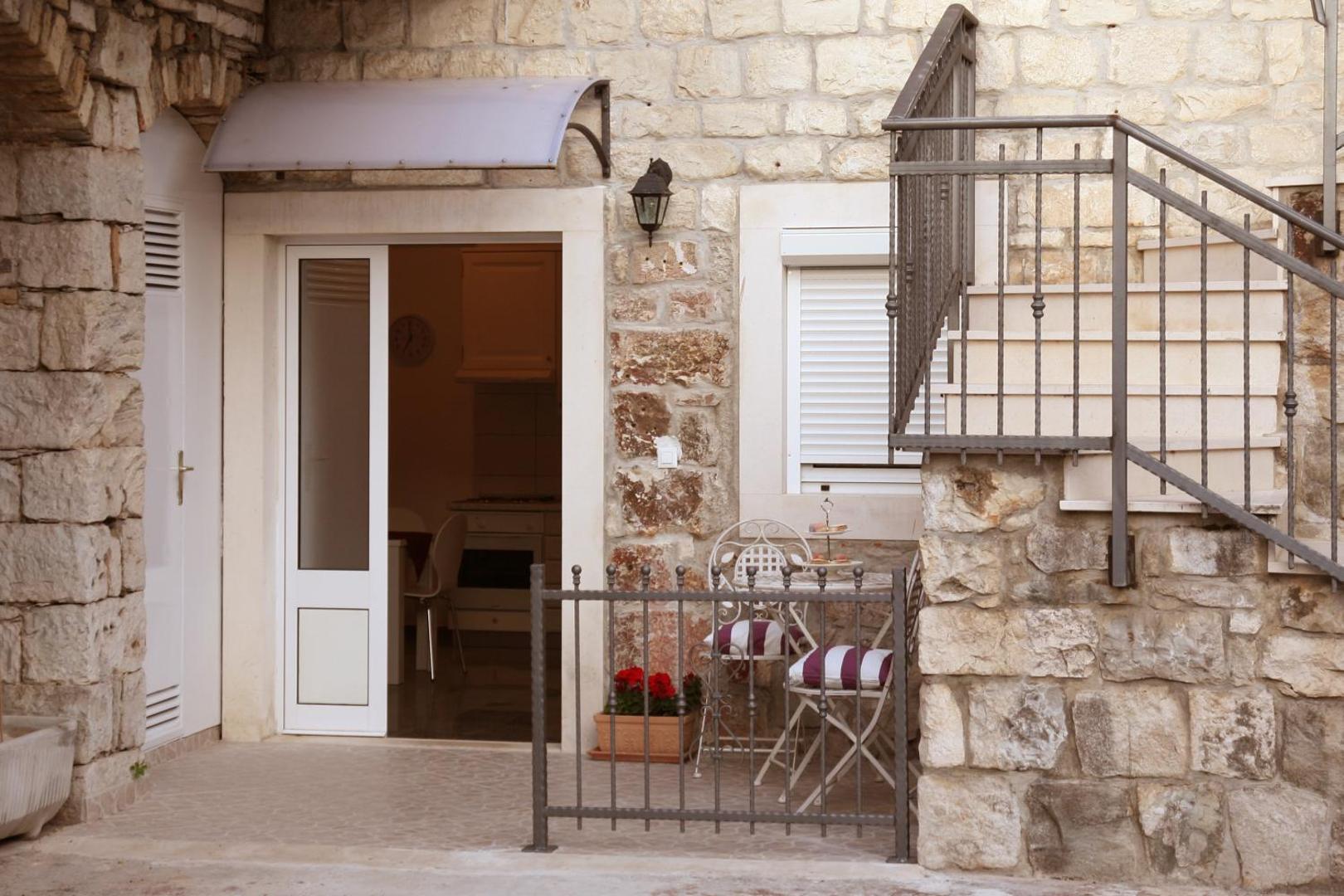 Фотография 3: Apartments Bašić