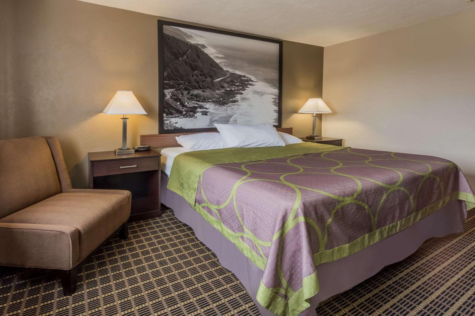 Foto 4: Super 8 by Wyndham Corvallis