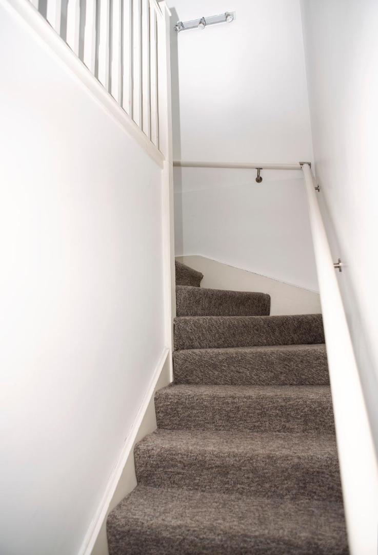 Foto 3: Apt 3, Trafalgar Sq Duplex, 3rd & 4th floor by Indigo Flats