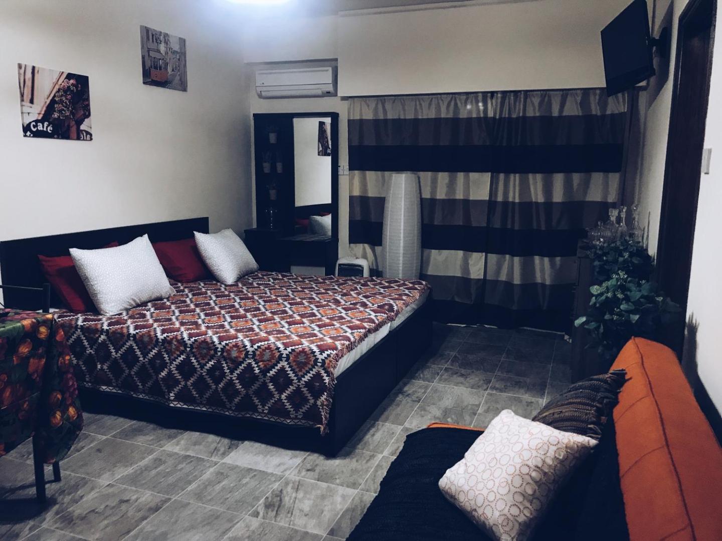 Фотография 10: Studio in heart of Limassol