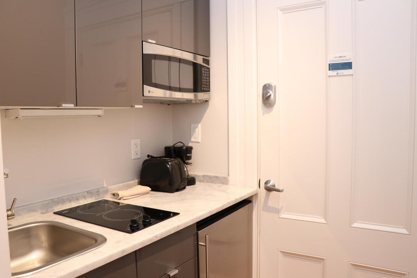 Bilde 8: Charming & Stylish Studio on Beacon Hill #11