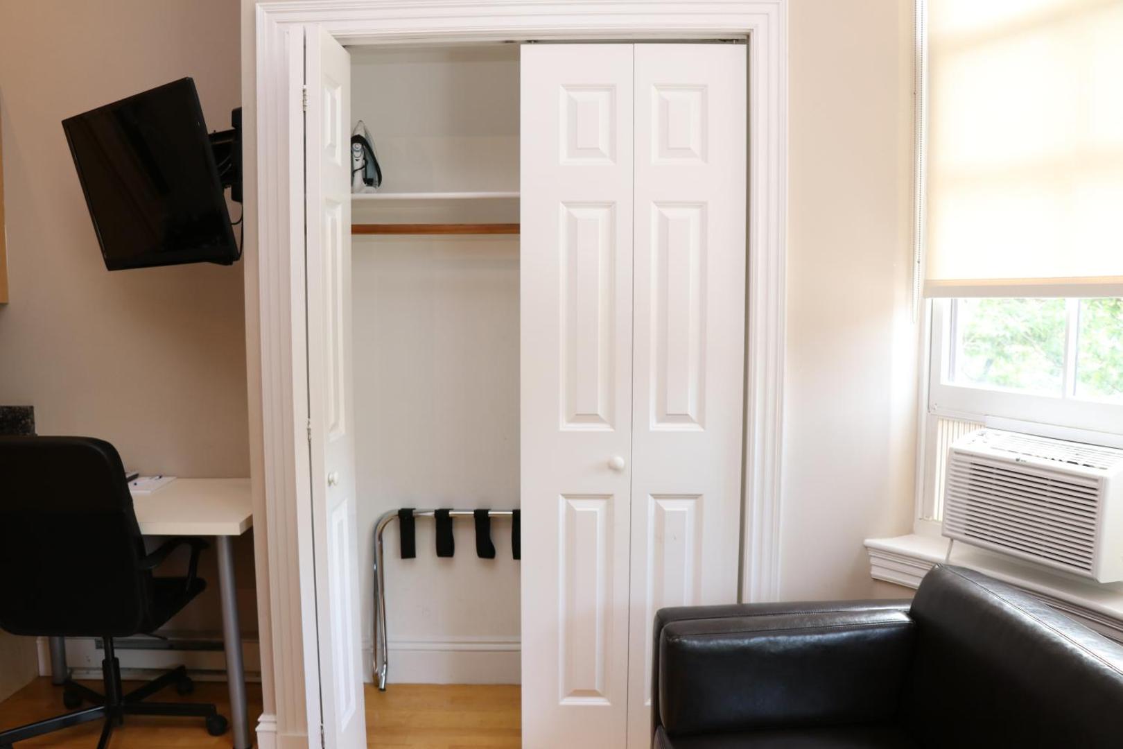 Foto 4: Cheap, Furnished Studio in Downtown Boston #7