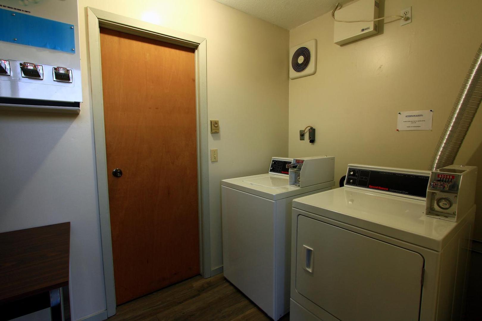 Foto 7: Super 8 by Wyndham Kelowna BC