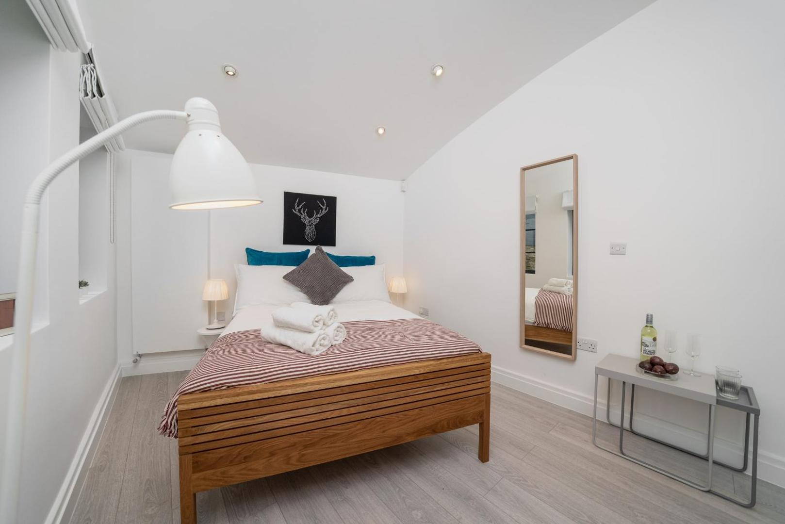 Foto 10: Huge & Central 3 Bedr, 4 Beds, 2,5 Bath Covent Gdn