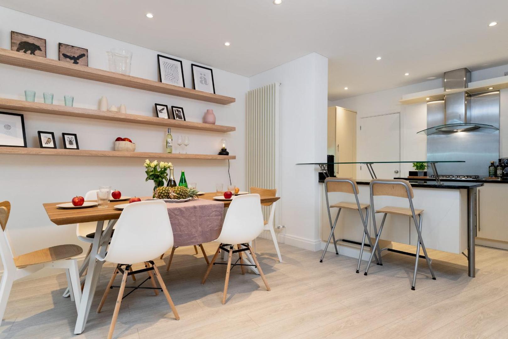 Foto 8: Huge & Central 3 Bedr, 4 Beds, 2,5 Bath Covent Gdn
