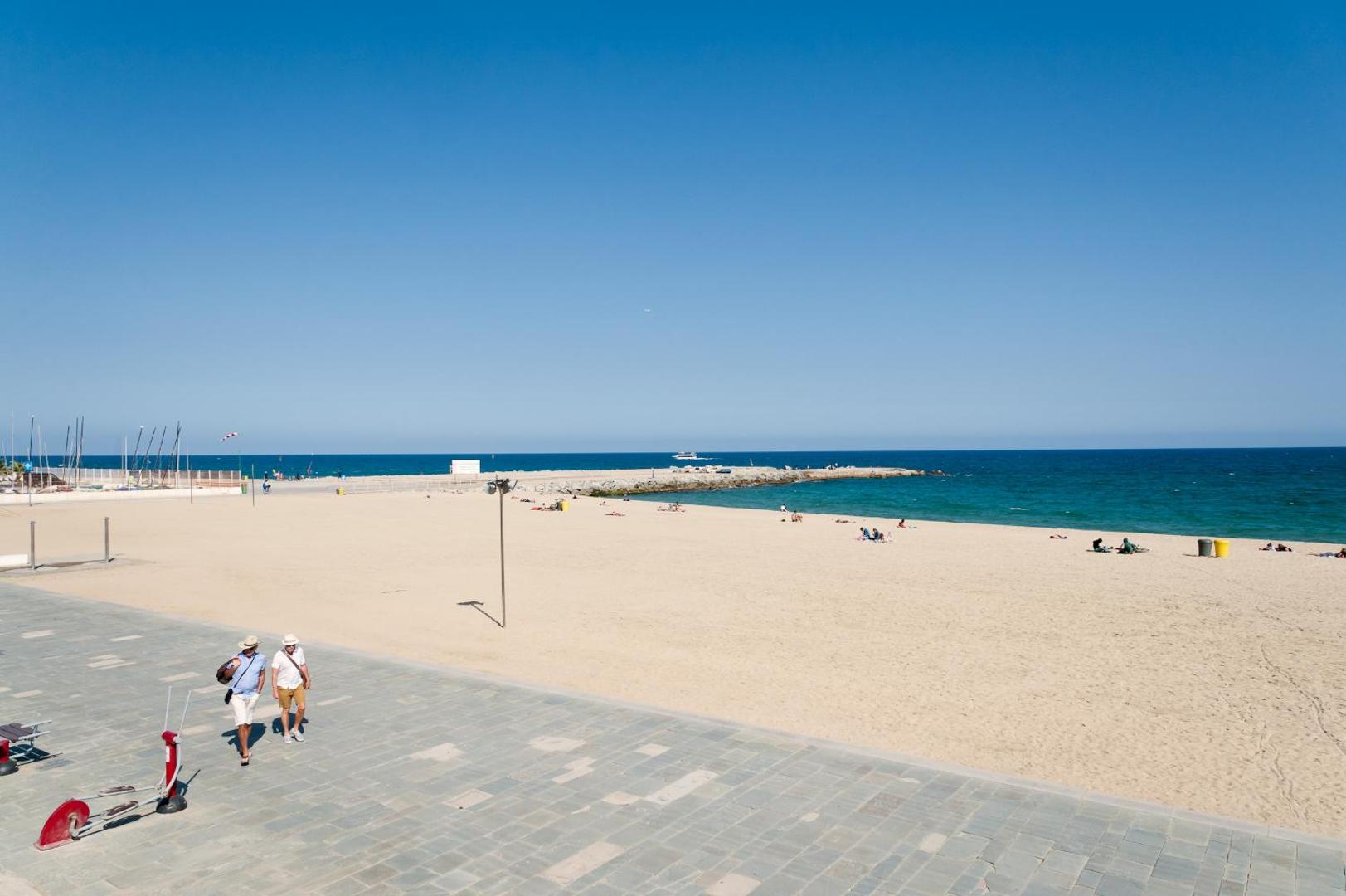 Fotografie 9: Basic Platja