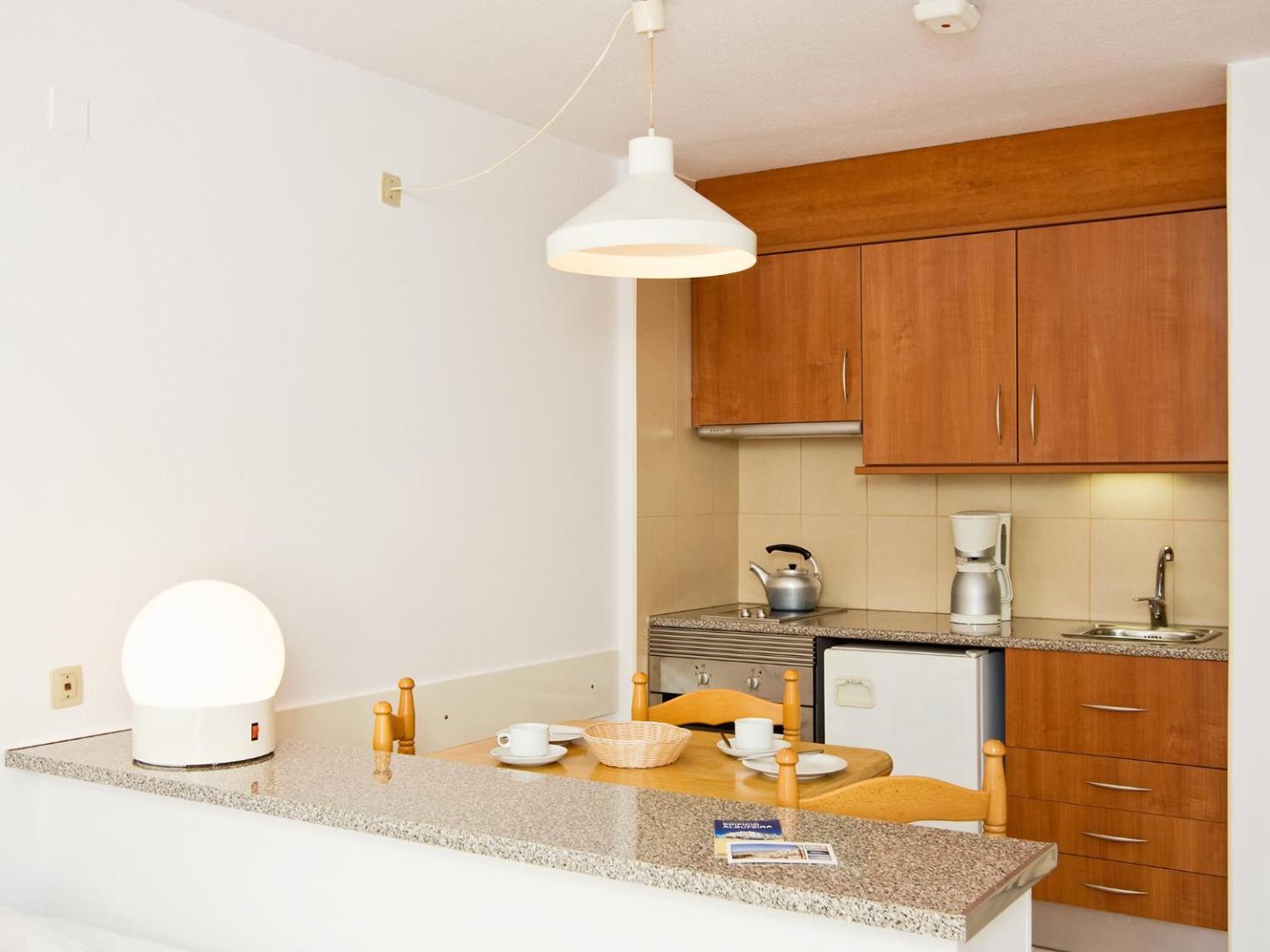 Фотография 10: Apartamentos Edificio Albufeira - Alojamento Local