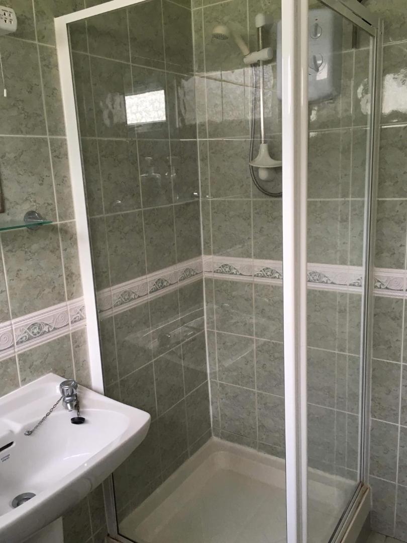 Kuva 8: 39 - 2 Bed Chalet, Belle Aire, Beach Road, Hemsby, Norfolk, NR29 4HZ