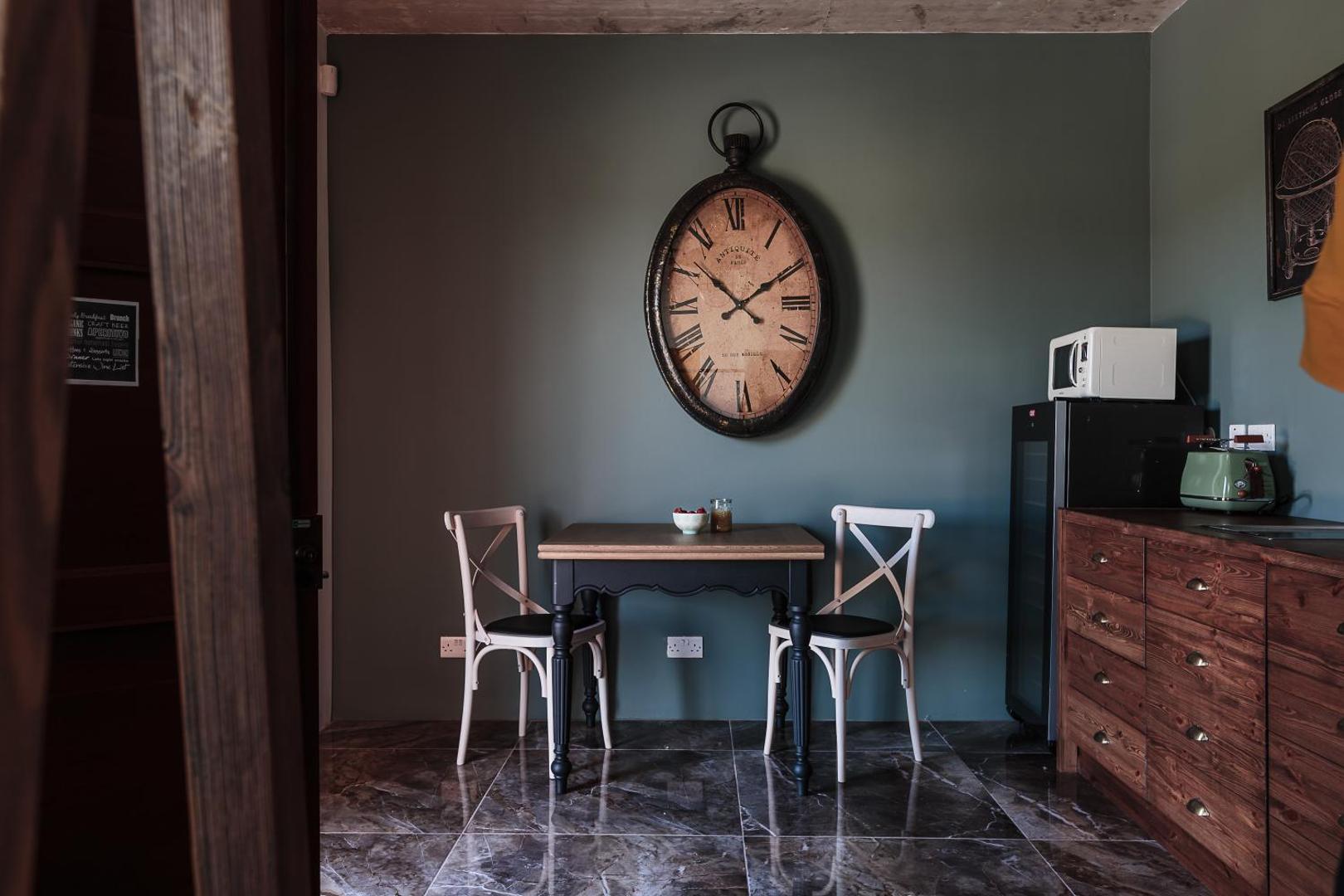 Foto 9: Talbot & Bons Studio Flat