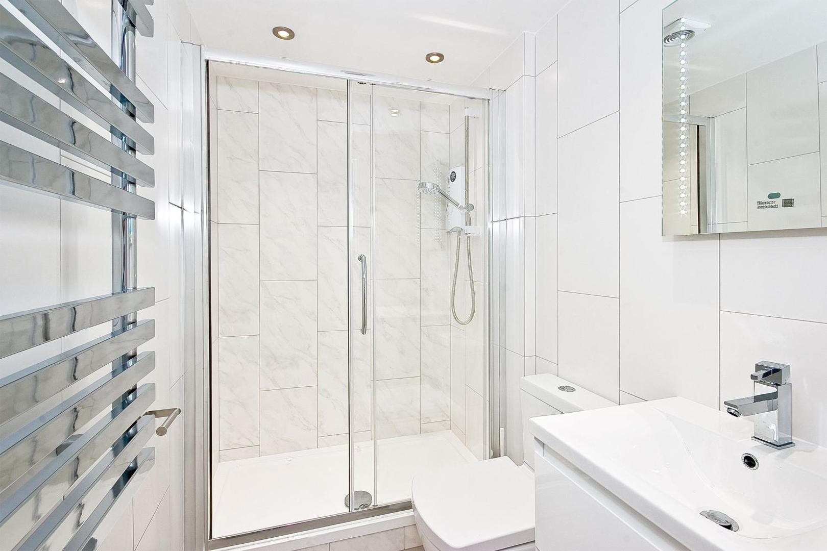 Bild 8: Eldon Chambers Flat 2 by City Living London
