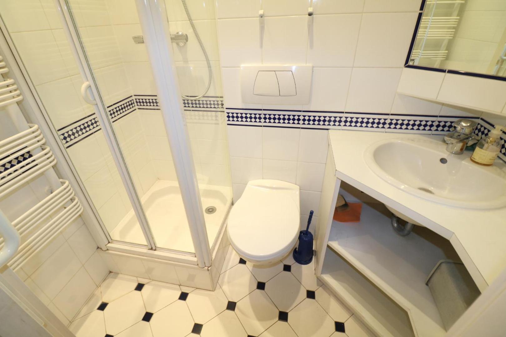 Φωτογραφία 10: 2, 3 and 4 bedroom sea view Forville Apartments 5 mins from the Palais