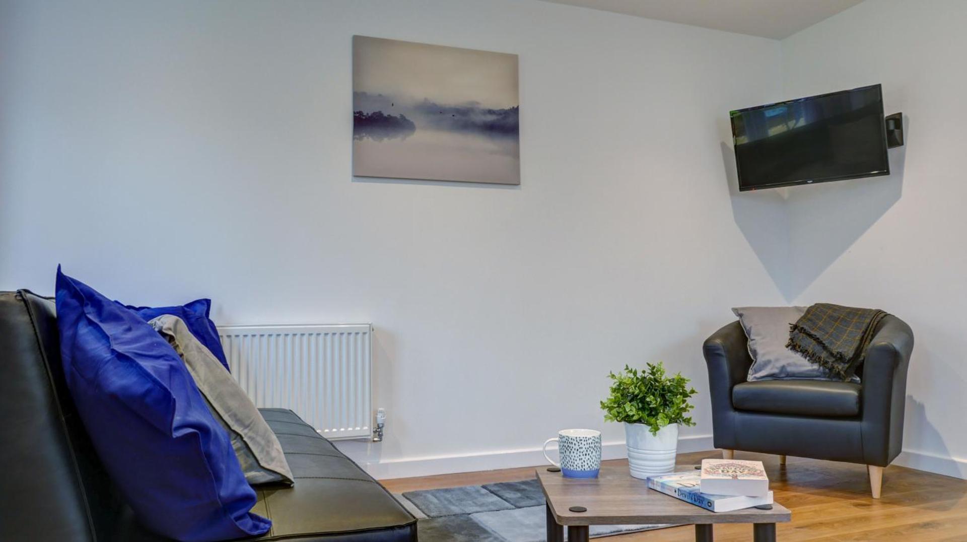 Billede 8: Didcot- Private Flat with Garden & Parking 04