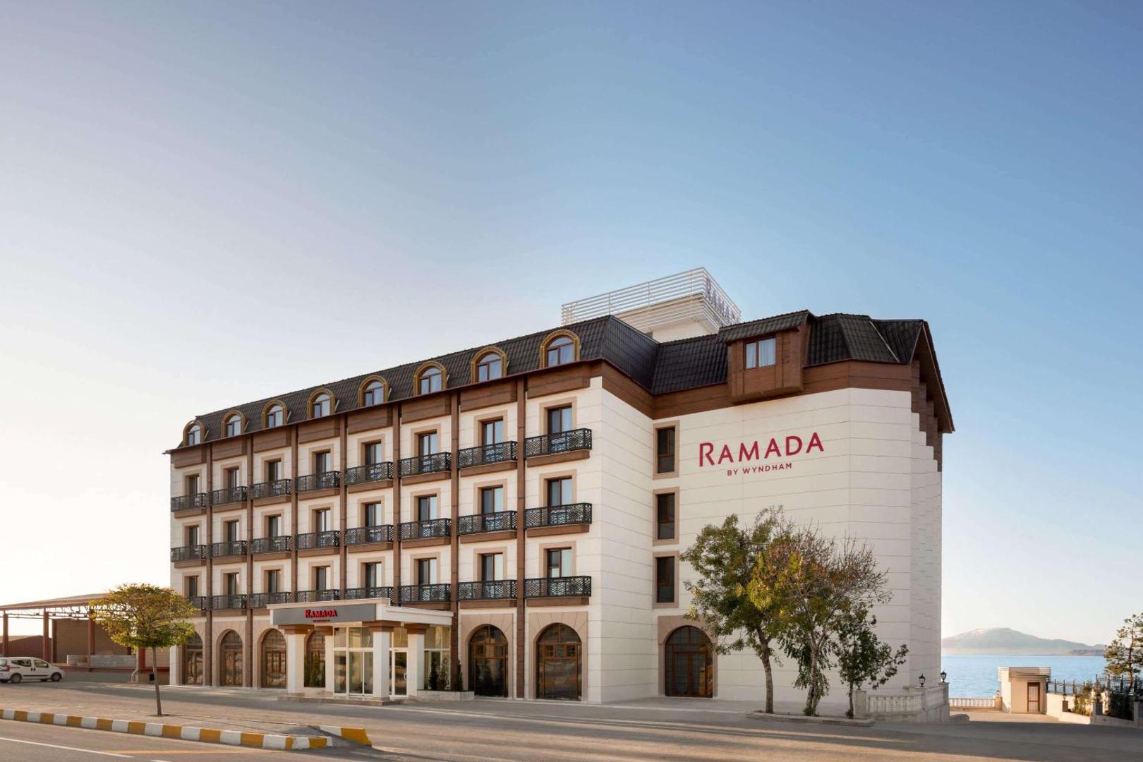 Billede 2: Ramada by Wyndham Van