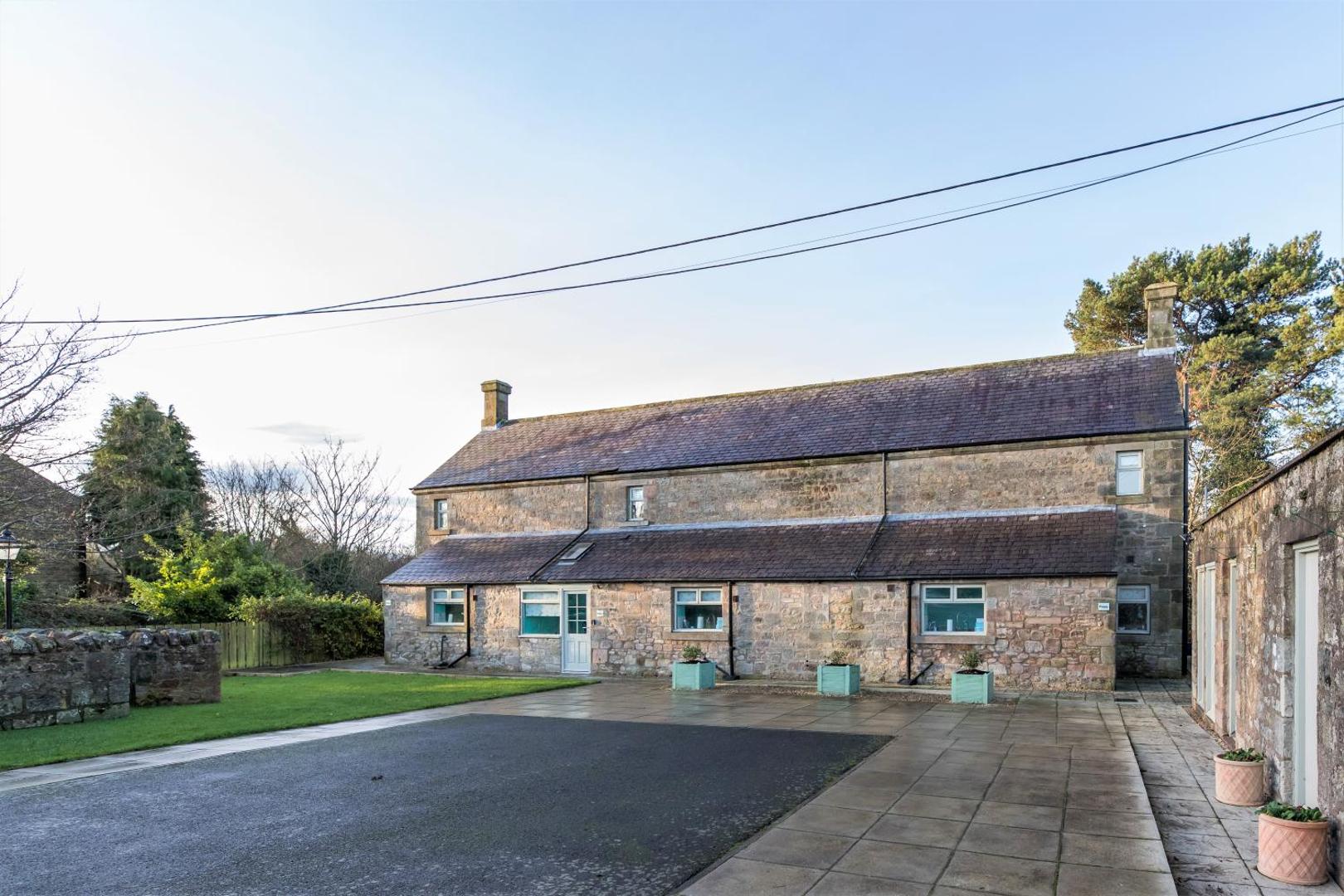 Host & Stay - Daisy Cottage photo 2