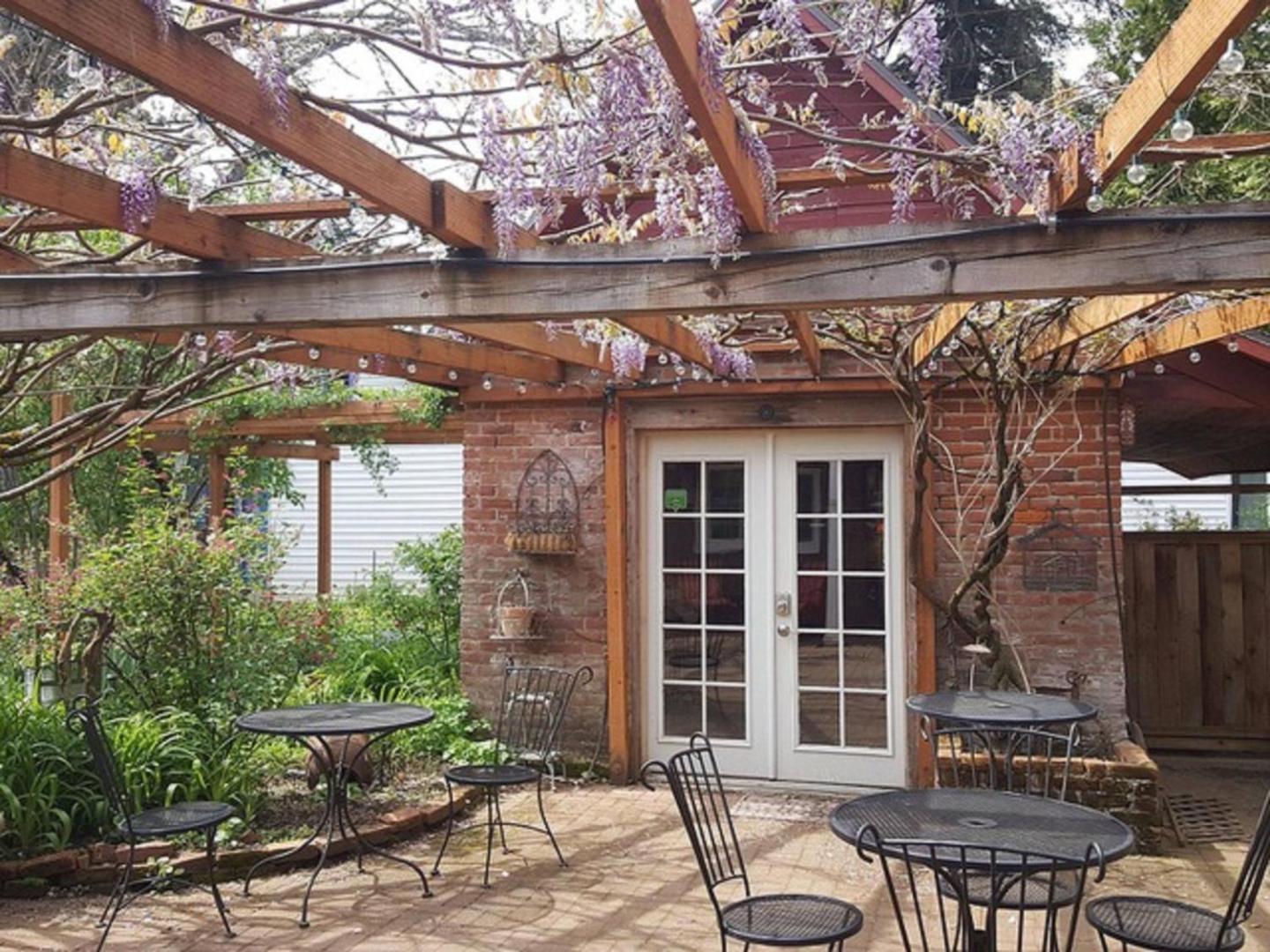 Photo 3 : RubyJune Inn