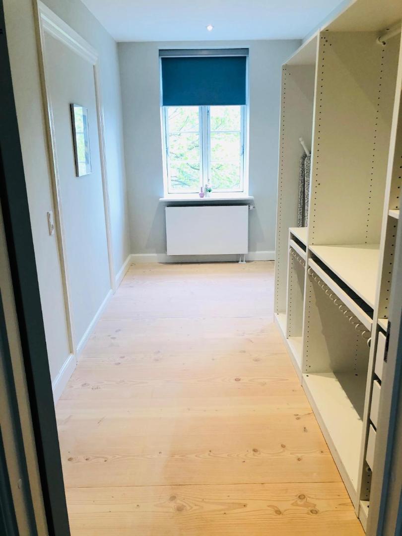 Zdjęcie 6: aday - 4 Bedroom - Modern Living Apartment - Aalborg