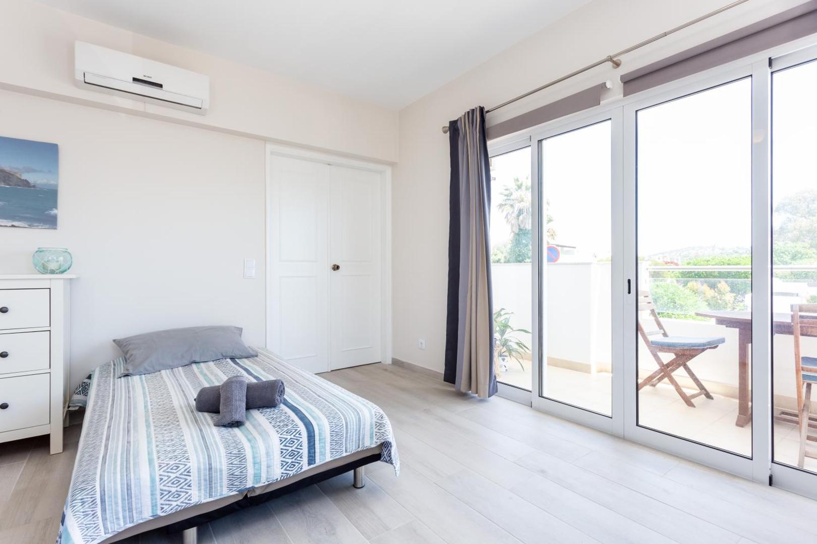 Bilde 8: Mariners (5) - Bright and stylish apartment - walk to the beach