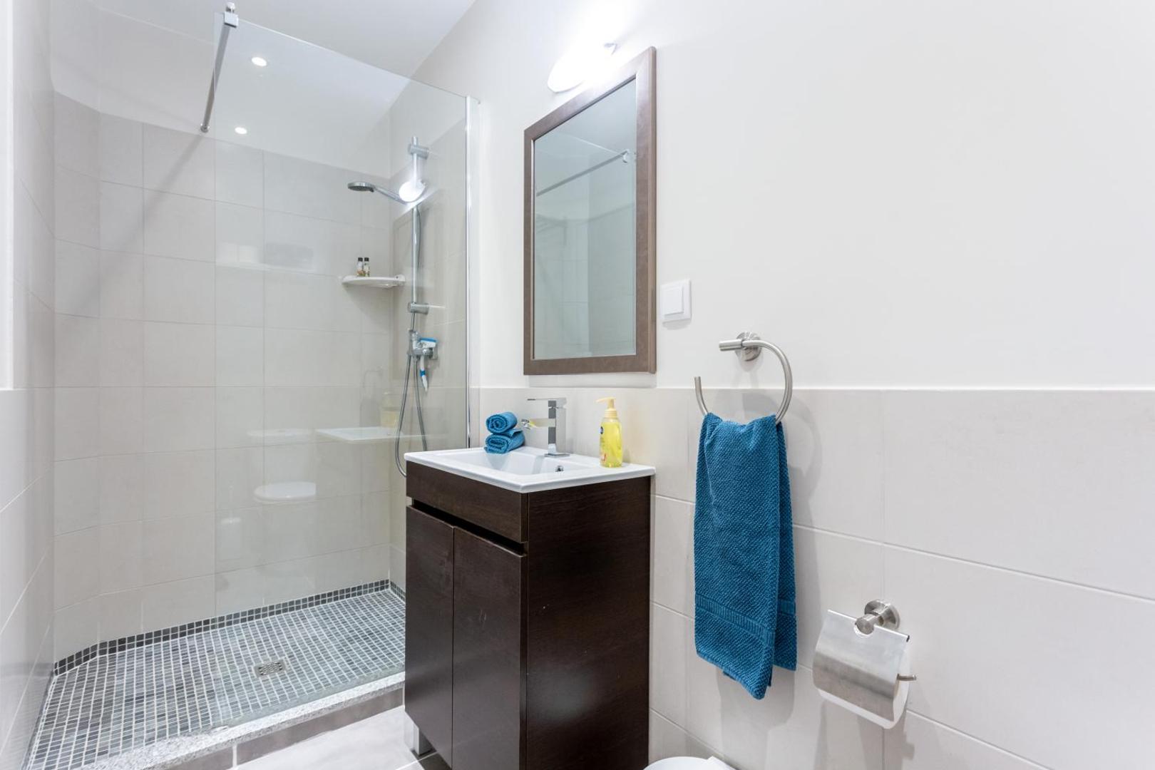 Bilde 6: Mariners (5) - Bright and stylish apartment - walk to the beach