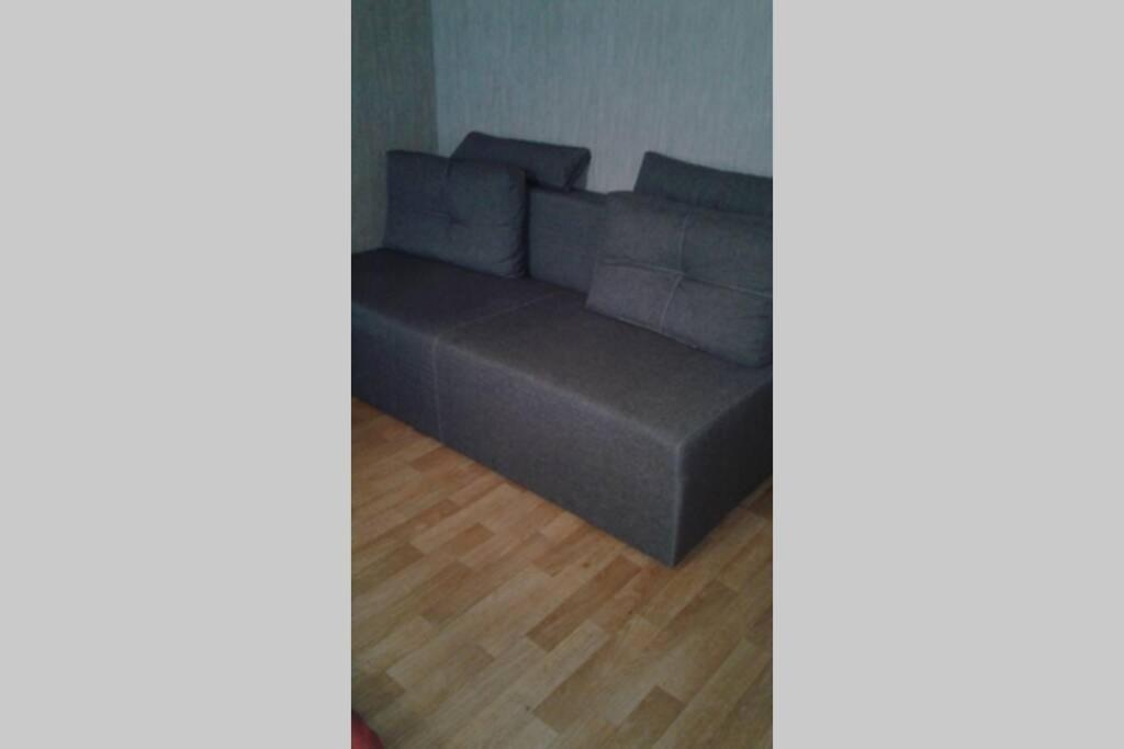 Foto 6: 2к Метро Студенческая Героев Труда Французский бульвар