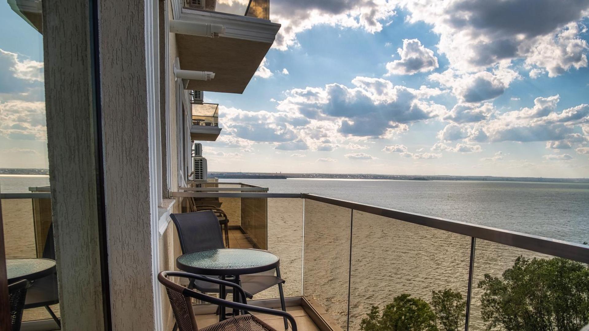 Solid Residence Mamaia 387 photo 8