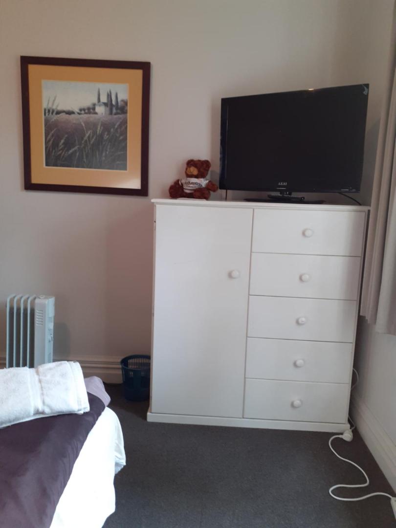 Foto 2: Intrepid Bed & Breakfast