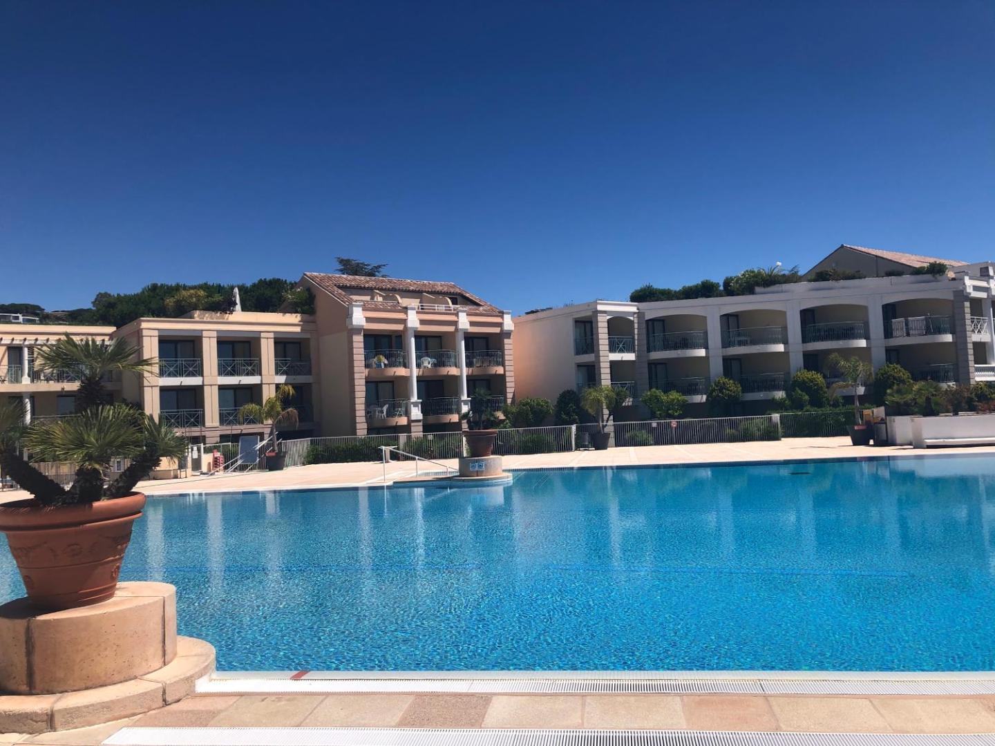 Flo & Rose Azur - Duplex vue mer terrasses piscine jardins parkingの写真6