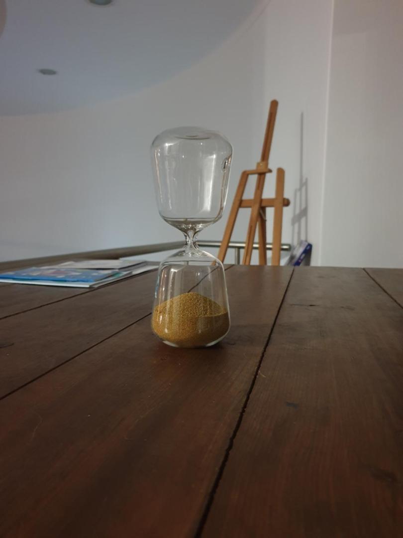Φωτογραφία 10: First In