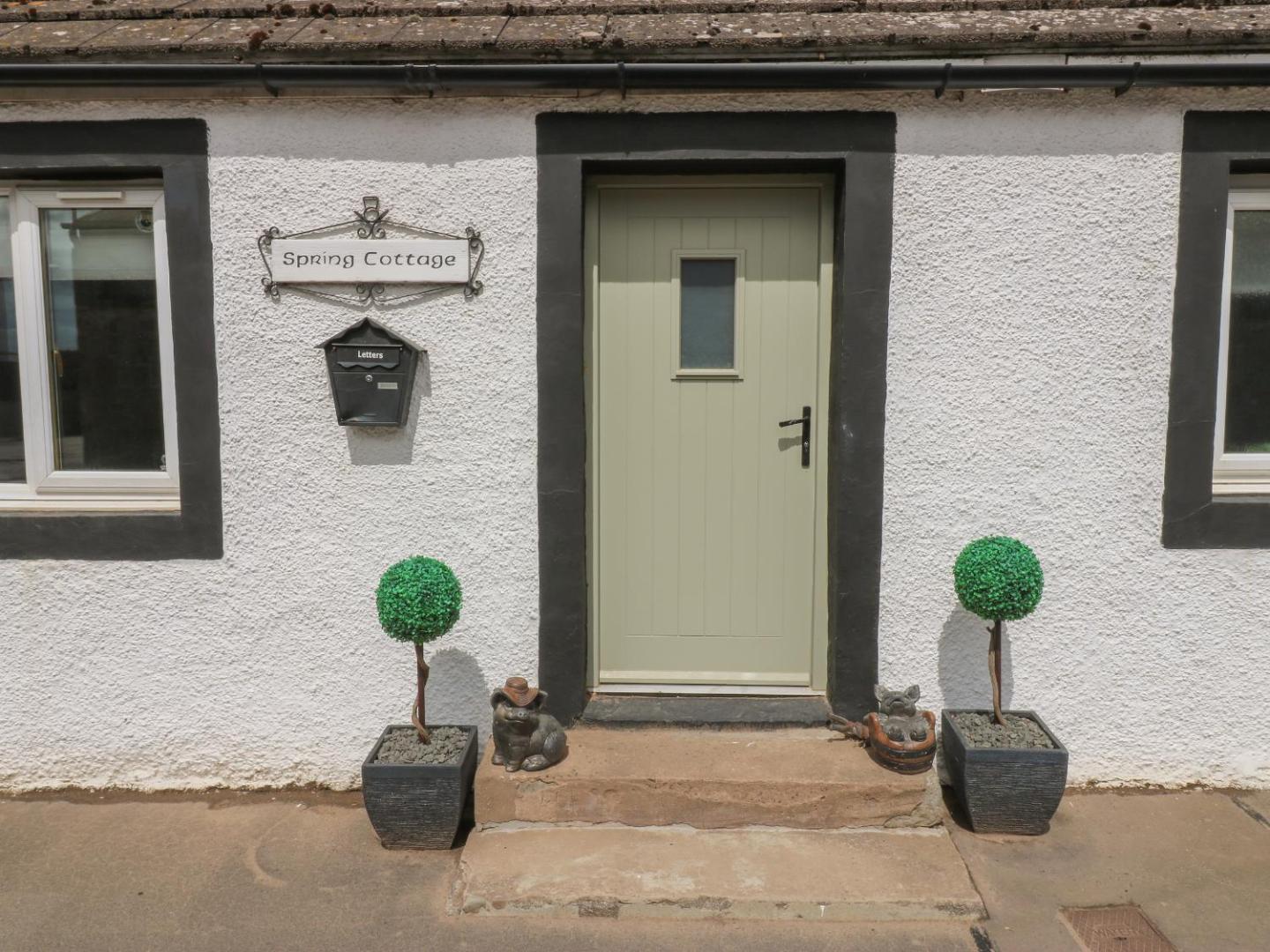 Fotografie 2: Spring Cottage