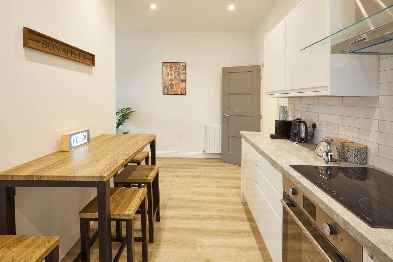 Photo 9 : Host & Stay - Cornerhouse Apartments