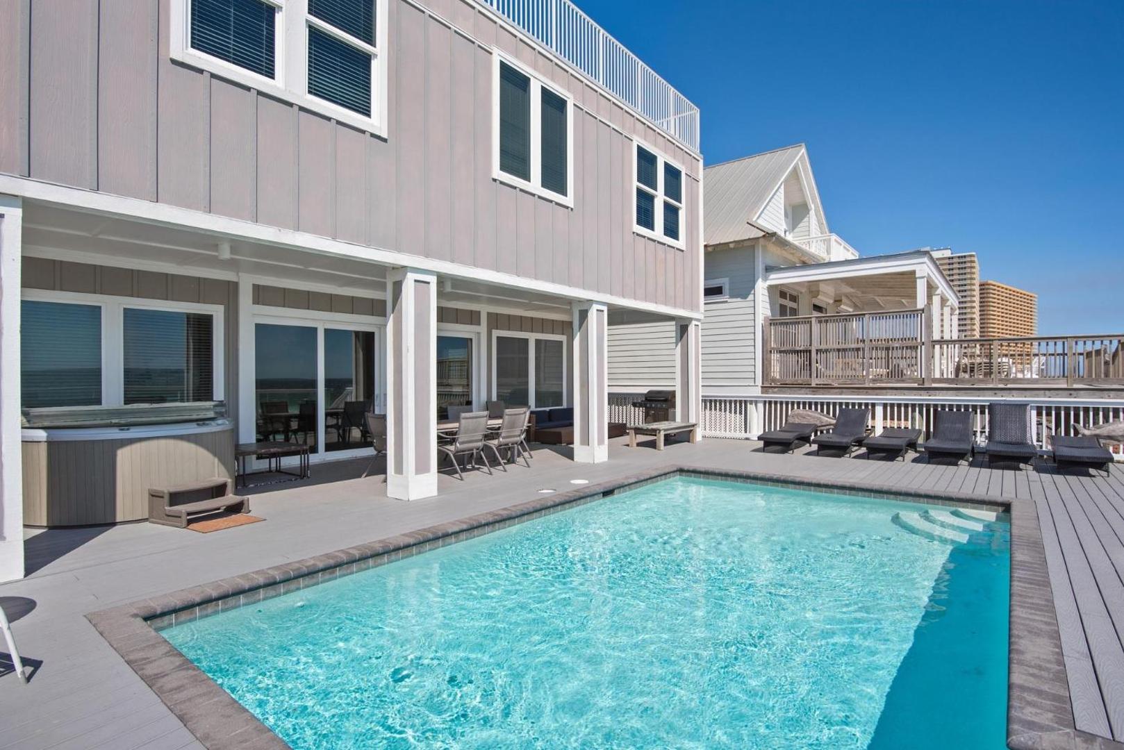 Fotografia 5: Making Waves - Huge Heated Beachfront Pool & Hot Tub! Best In Pcb!